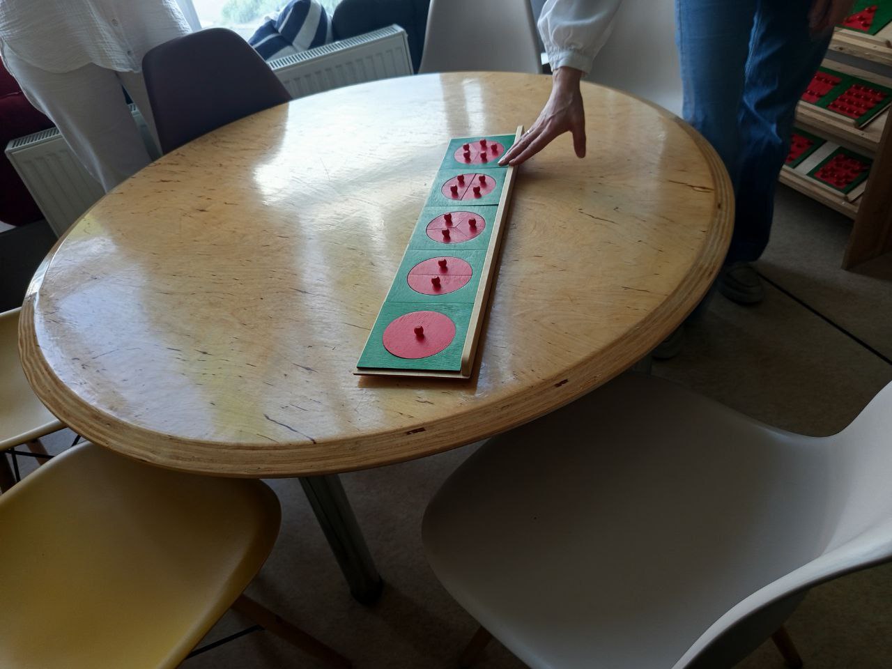 монт10